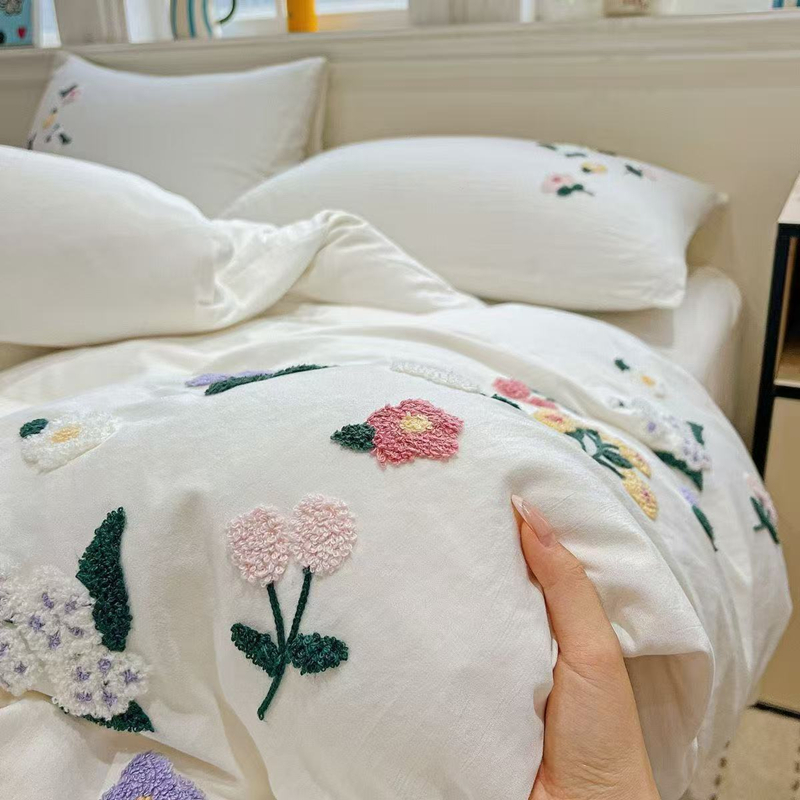 ปลอกผ้านวมลายปักดอกไม้สวยงาม น - Aesthetic Floral Duvet Cover บทวิจารณ์และราคา