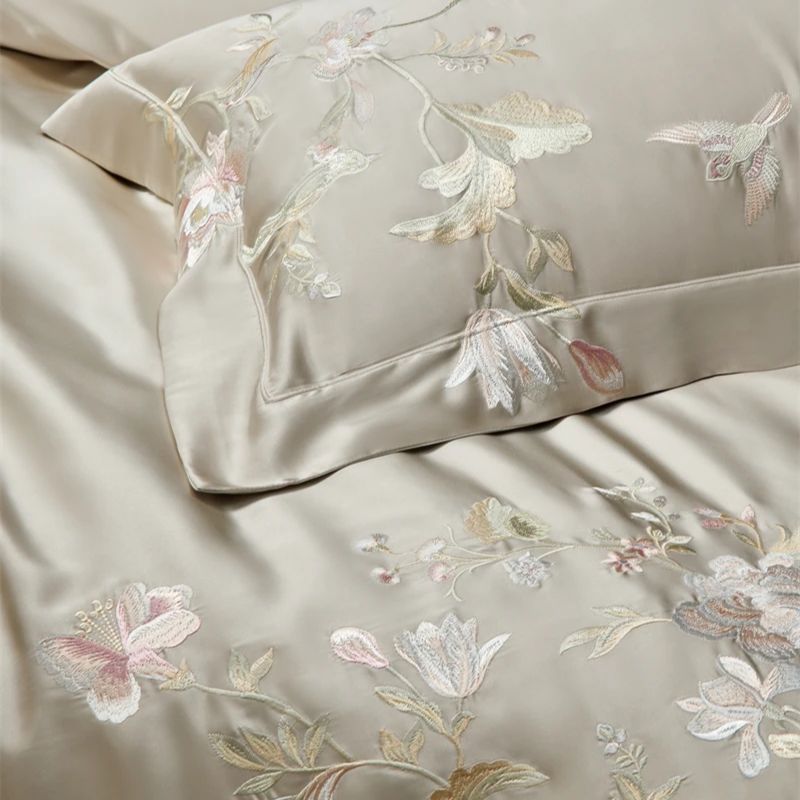 ชุดเครื่องนอนหรูหรา ผ้าปูที่นอ - Aesthetic Floral Duvet Cover บทวิจารณ์และราคา